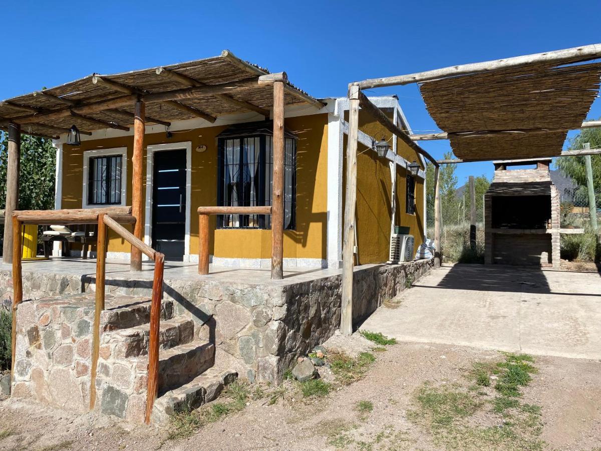 Villa Cabanas Dona Rosa à Cacheuta Extérieur photo